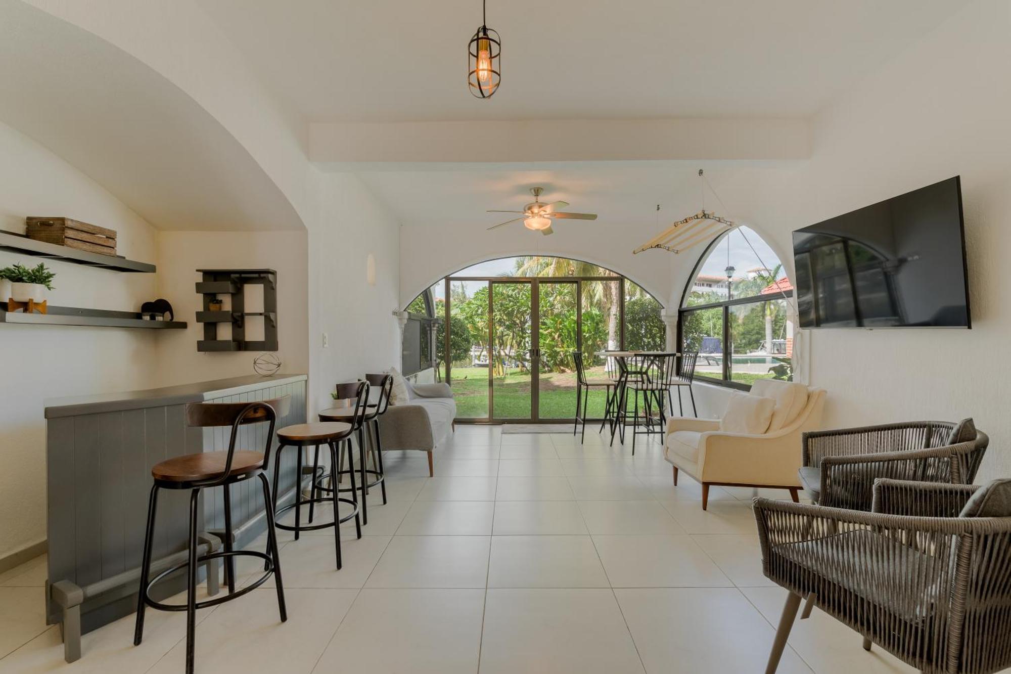 Chic Lagoon Front Villa By Casa Paraiso Cancún Extérieur photo